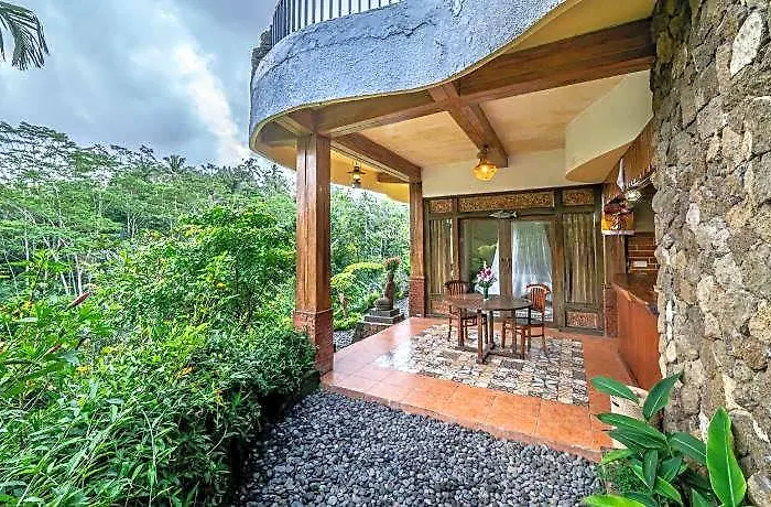 Hotel Yoga Maya 3*