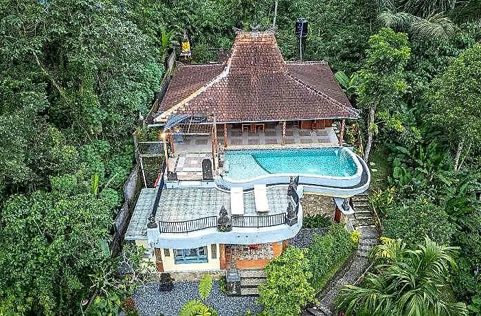 Yoga Maya Hotel 3*