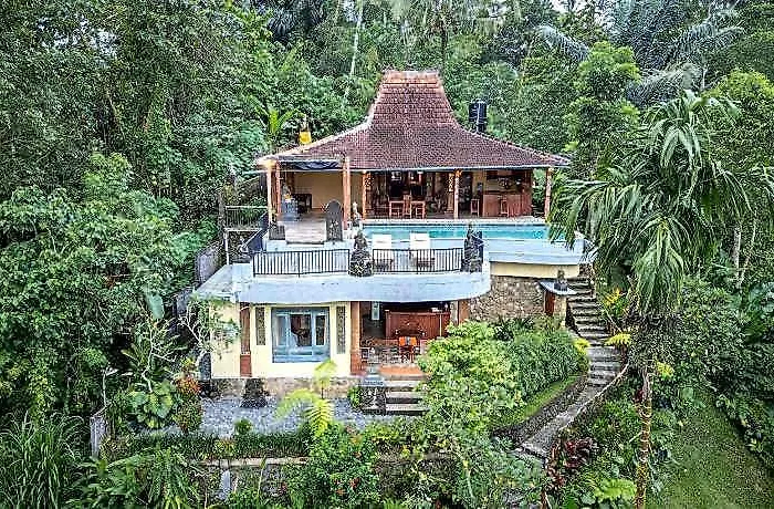 Yoga Maya Hotel 3*