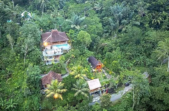 Hotel Yoga Maya