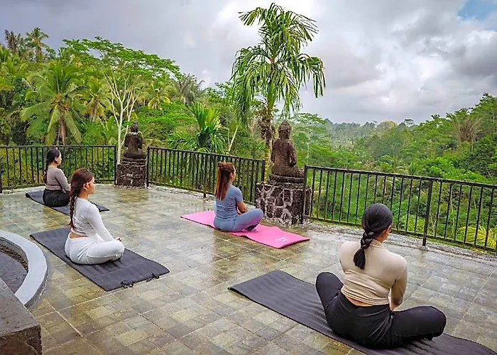 Yoga Maya Hotel