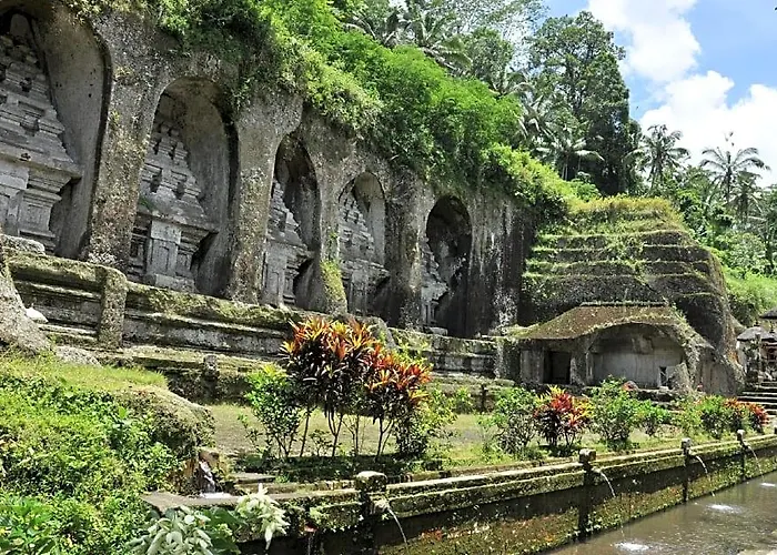 Hotel Yoga Maya 3*